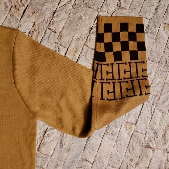 Black CAT FASHION sweater. Size L/XL - Picture 6 of 7